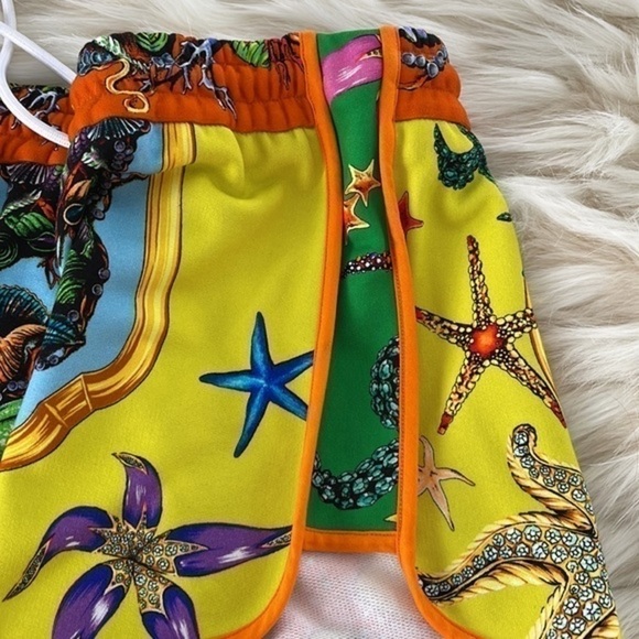 VERSACE NEW shorts authentic 100% - Picture 6 of 14